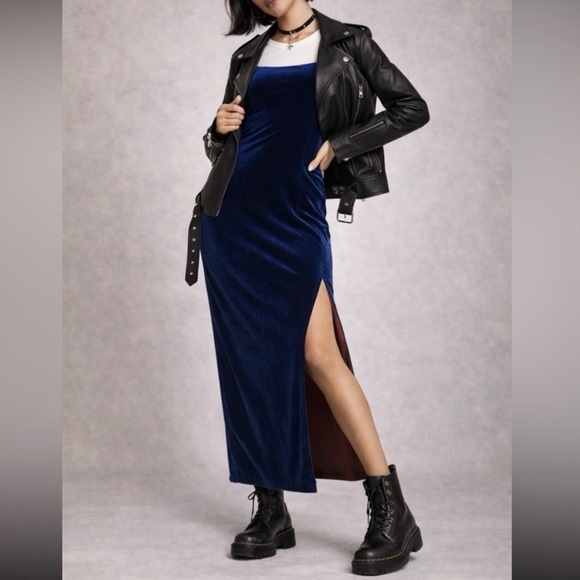 Vintage Finesse USA Blue Velvet Side Split Spaghetti Strap 90s Maxi Dress Gown M - Picture 2 of 10